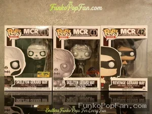 Bundle Funko Pop! My Chemical Romance Skeleton Gerard Way #41 / Revenge Gerard Way #42 Vinyl Figure Bobblehead Vaulted Collectible With Protector Funko Pop Figure