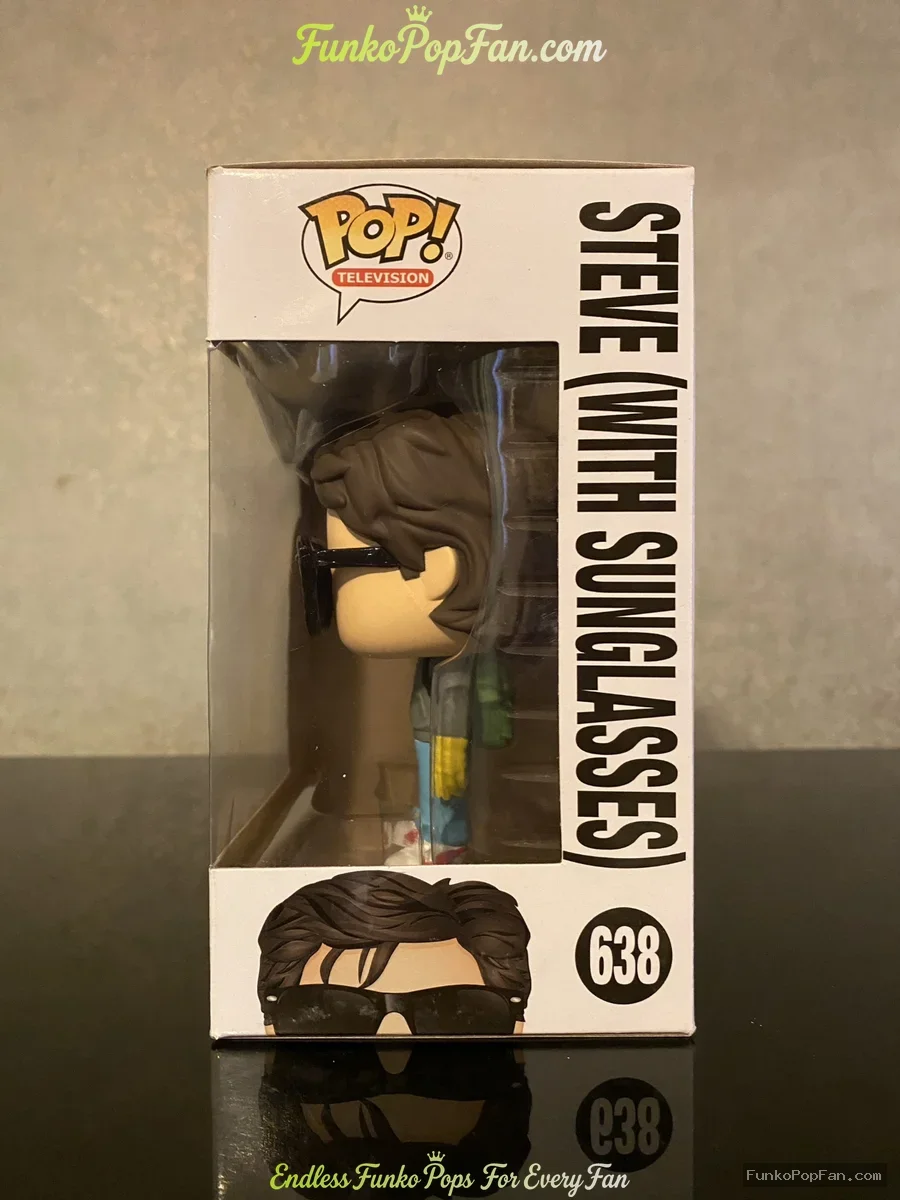Funko Pop Television Stranger Things #638 Steve (With Sunglasses) Vinyl Figure Bobblehead Vaulted Co - Funko Pop Figure