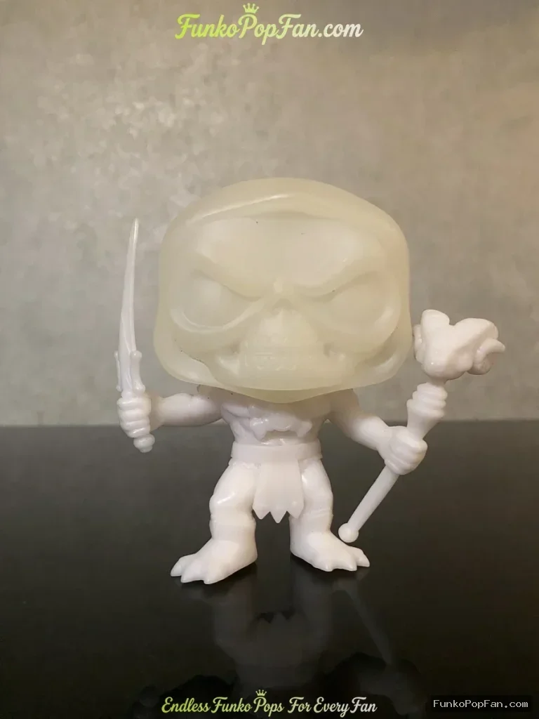 Masters of the Universe #1006 Skeletor (Prototype) Vinyl Figure Bobblehead Vaulted Collectible With Protector Funko Pop Figure
