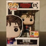 Television Stranger Things #675 Steve (SDCC 1800 pcs Limited Edition) Vinyl Figure Bobblehead Vaulted Collectible With Protector Funko Pop Figure