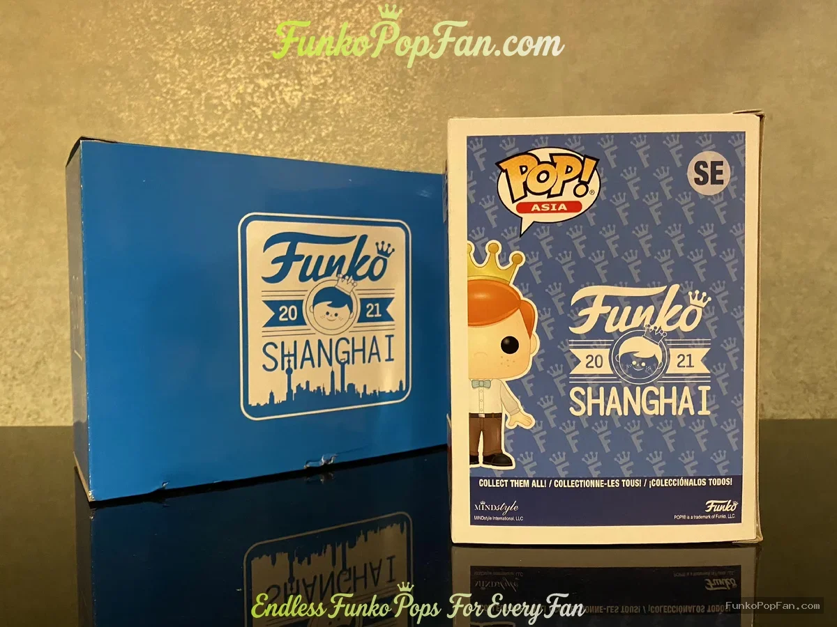Funko Pop! Asia Shanghai #2021 Freddy Funko (Silver Convention Exclusive) Vinyl Figure Bobblehead Va - Funko Pop Figure