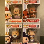 Bundle Funko Pop! Rudolph The Red-Nosed Reindeer #1264 Charlie-in-the-Box / Rudolph #1568 / King Monracer #1570 / Mrs. Claus #1571 Vinyl Figure Bobblehead Vaulted Collectible With Protector Funko Pop Figure