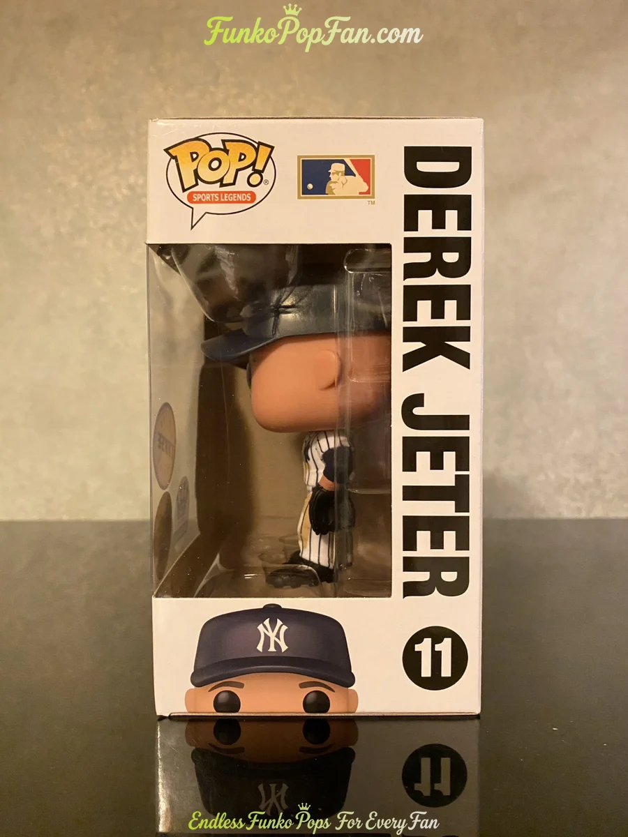 Funko Pop! Sports Legends #11 Derek Jeter (Chase) Vinyl Figure Bobblehead Vaulted Collectible With P - Funko Pop Figure