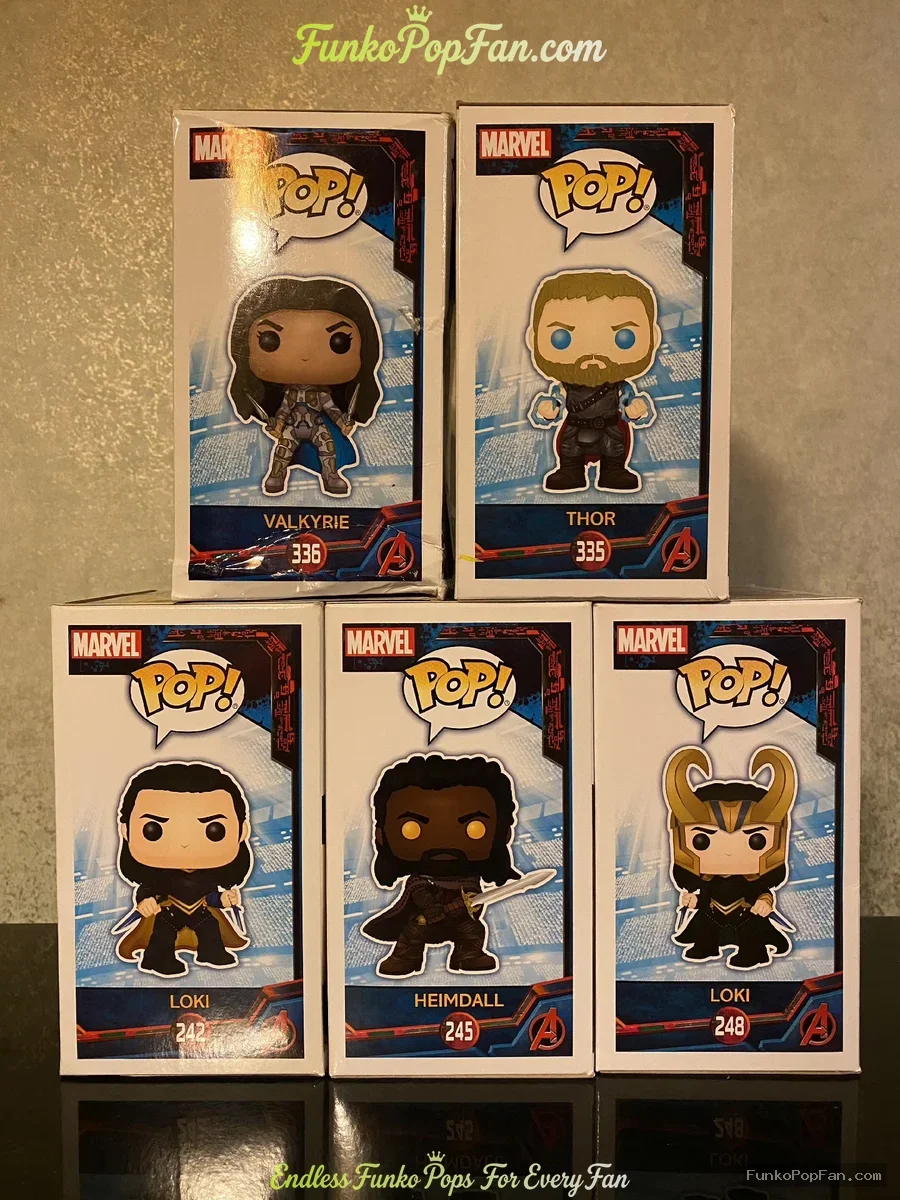 Bundle Funko Pop! Marvel Thor Ragnarok #333 Valkyrie / #335 Thor (Convention Exclusive) Vinyl Figure - Funko Pop Figure