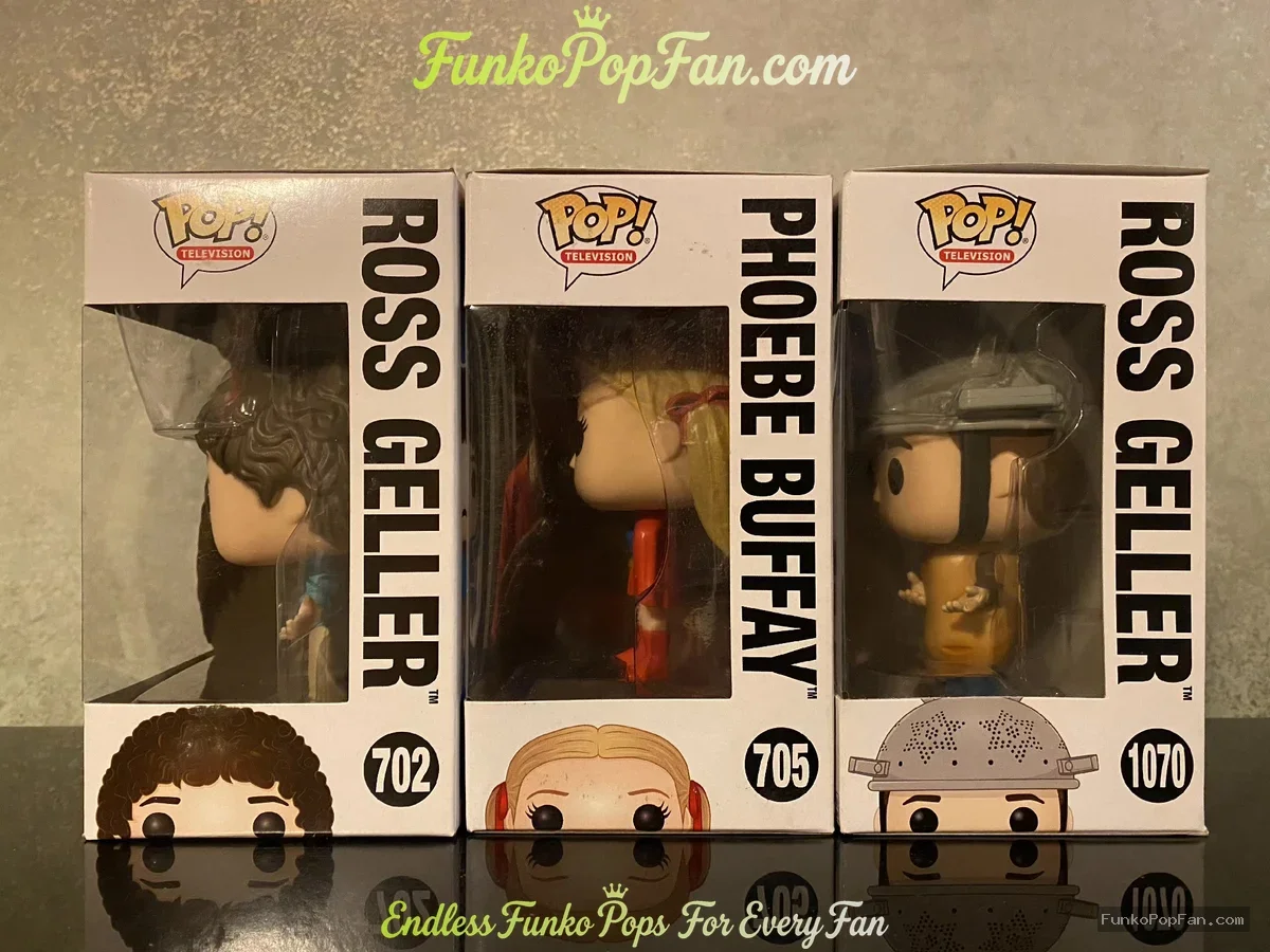Bundle Funko Pop! Friends The TV Series #702 Ross Geller / Phoebe Buffay #705 / Ross Geller #1070 Vi - Funko Pop Figure