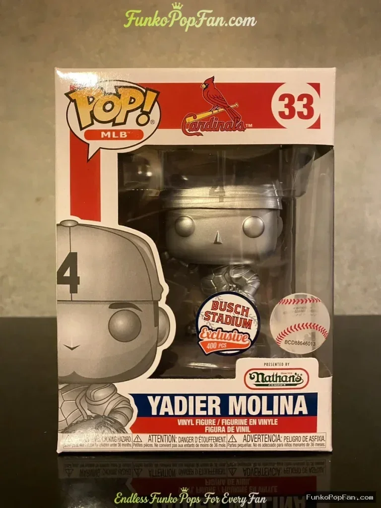 MLB St. Louis Cardinals Platinum Yadier Molina #33 HOLY GRAIL 400 Vinyl Figure Bobblehead Vaulted Collectible With Protector Funko Pop Figure