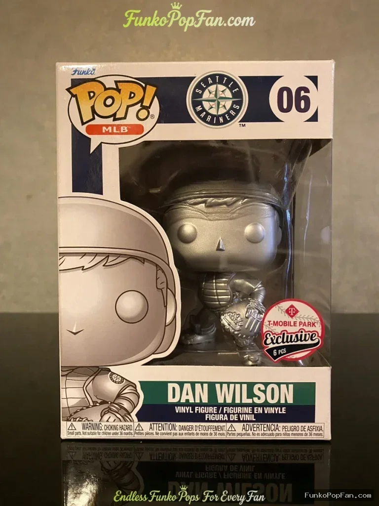 6 pcs #06 MLB Seattle Mariners Dan Wilson (T-Mobile Park Exclusive) Vinyl Figure Bobblehead Vaulted Collectible With Protector Funko Pop Figure