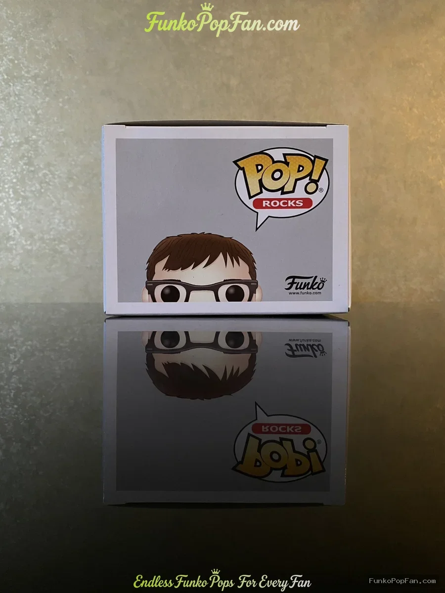 Funko Pop Rocks #174 Weezer Rivers Cuomo Vinyl Figure Bobblehead Vaulted Collectible With Protector - Funko Pop Figure