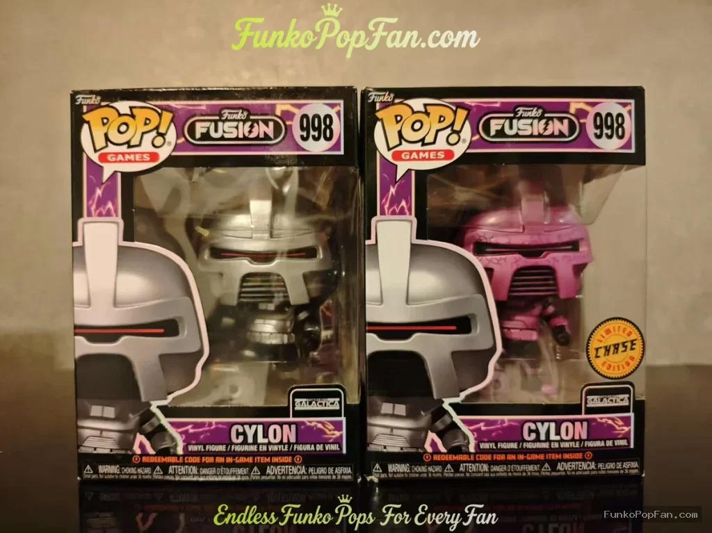 Bundle Funko Pop! Fusion Games #998 Cylon (Silver Common + Pink Chase) Vinyl Figure Bobblehead Vaulted Collectible With Protector Funko Pop Figure