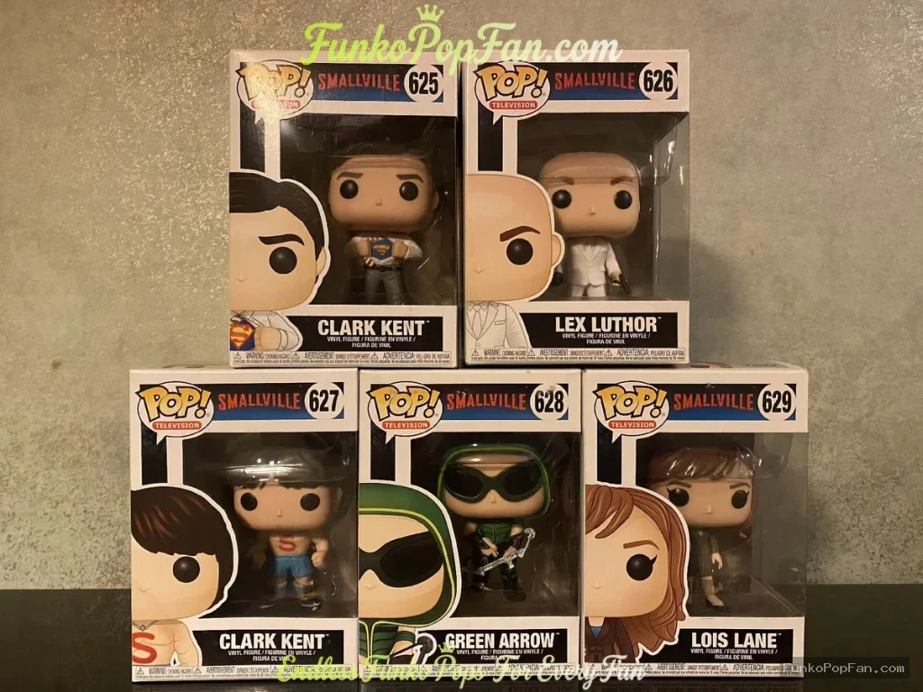 Bundle Funko Pop! Smallville Clark Kent #625 / Lex Luthor #626 / Clark Kent #627 / Green Arrow #628 / Lois Lane #629 Vinyl Figure Bobblehead Vaulted Collectible With Protector Funko Pop Figure