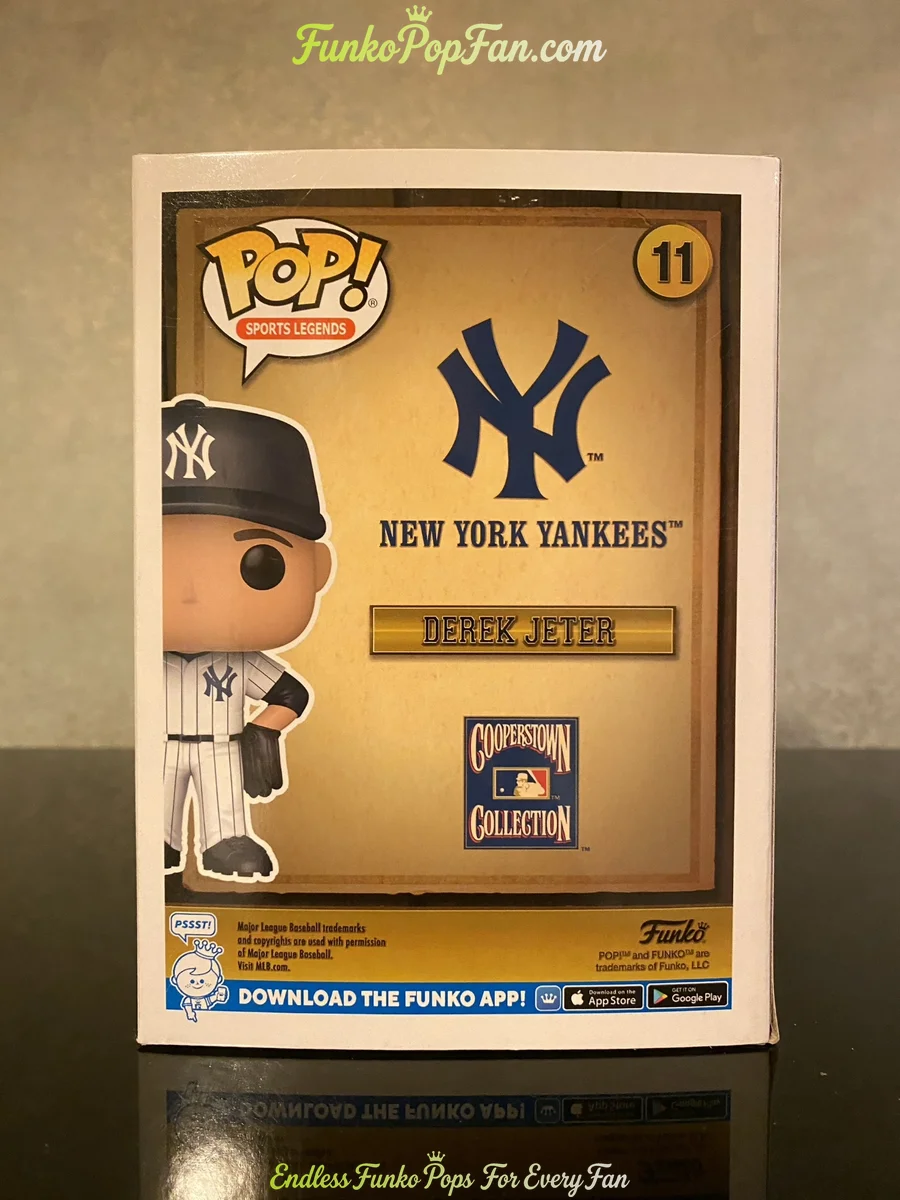 Funko Pop! Sports Legends #11 Derek Jeter (Chase) Vinyl Figure Bobblehead Vaulted Collectible With P - Funko Pop Figure