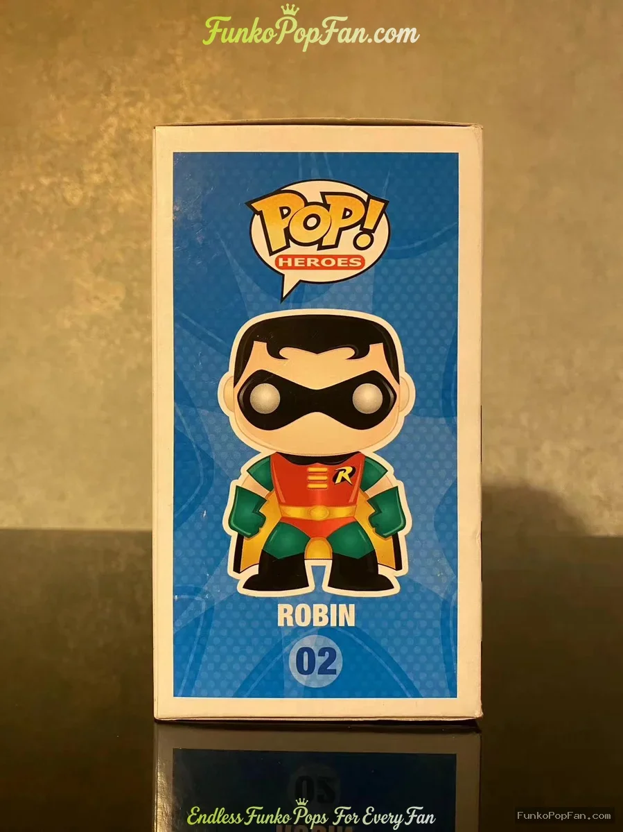 Funko Pop! DC Comics Super Heroes #02 Robin 2016 Vinyl Figure Bobblehead Vaulted Collectible With Pr - Funko Pop Figure