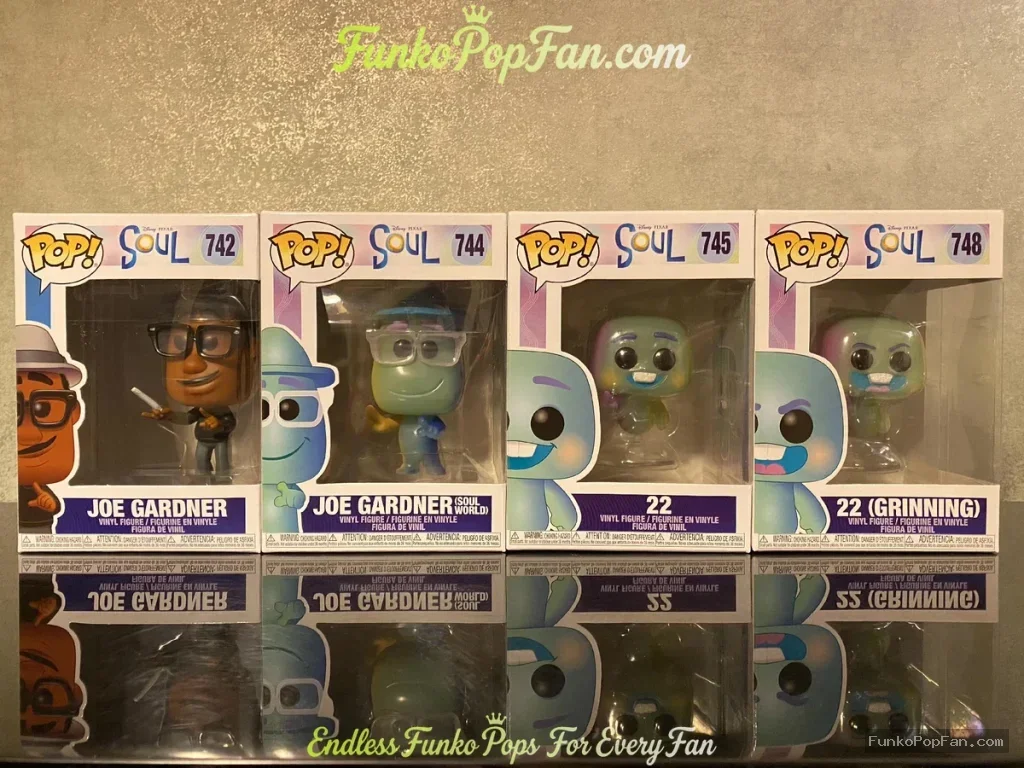 Bundle Funko Pop! Soul Joe Gardner #742 / Joe Gardner #744 / 22 #745 / 22 (Grinning) #748 Vinyl Figure Bobblehead Vaulted Collectible With Protector Funko Pop Figure