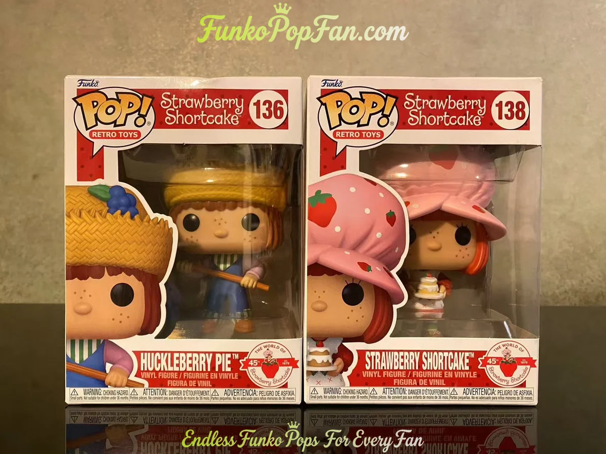 Bundle Funko Pop! Retro Toys Strawberry Shortcake #136 Huckleberry Pie / Strawberry Shortcake #138 Vinyl Figure Bobblehead Vaulted Collectible With Protector Funko Pop Figure