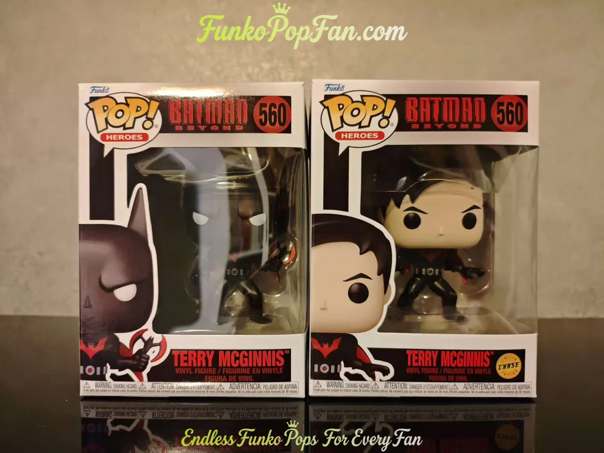 Bundle Funko Pop Heroes Batman Beyond #560 Terry McGinnis (Common + Chase) Vinyl Figure Bobblehead Vaulted Collectible With Protector Funko Pop Figure