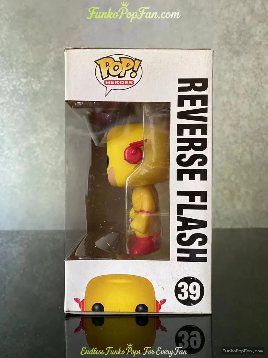 Funko Pop! DC Heroes #39 Reverse Flash Vinyl Figure Bobblehead Vaulted Collectible With Protector - Funko Pop Figure