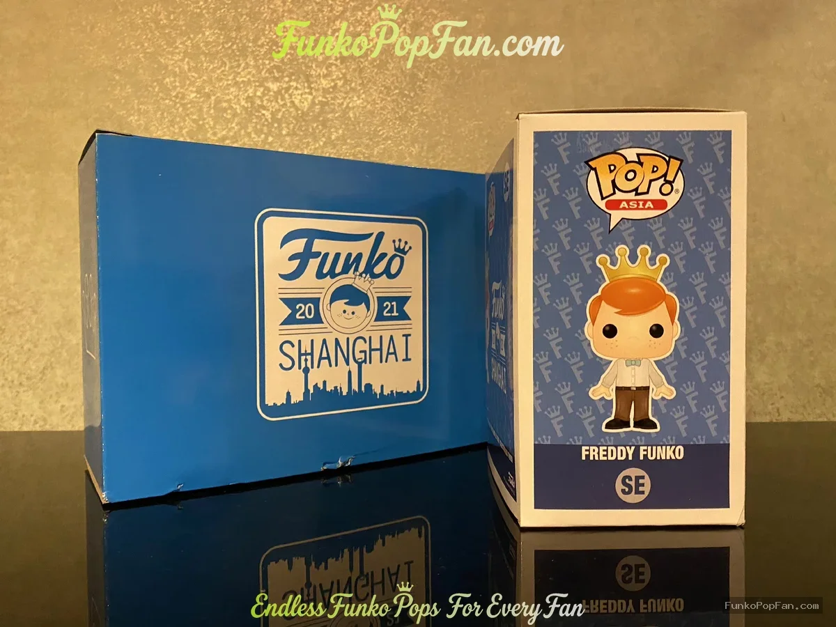 Funko Pop! Asia Shanghai #2021 Freddy Funko (Silver Convention Exclusive) Vinyl Figure Bobblehead Va - Funko Pop Figure