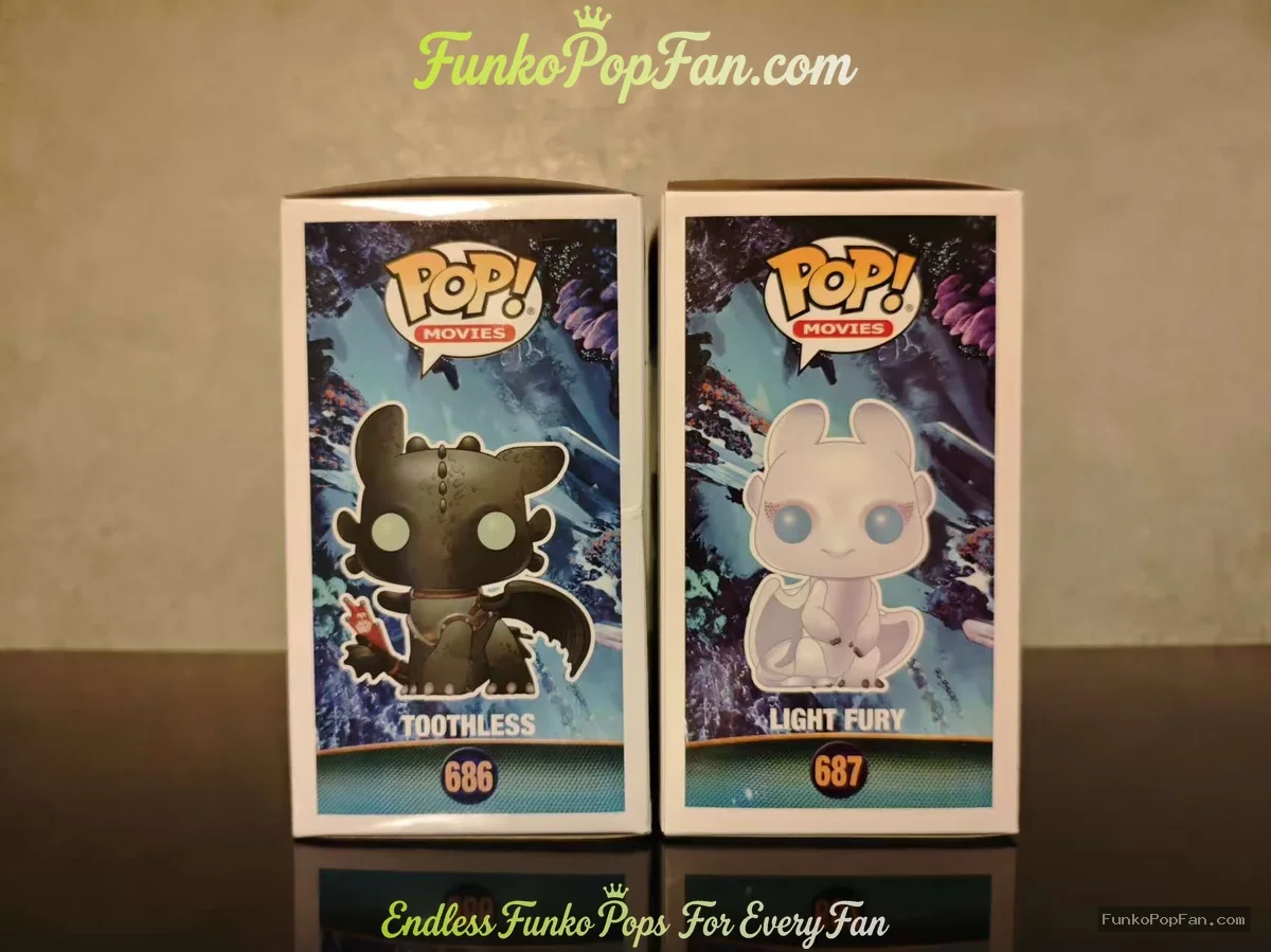 Funko Pop! Movies How to Train Your Dragon #686 Toothless / Light Fury #687 Vinyl Figure Bobblehead  - Funko Pop Figure